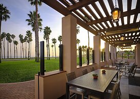 Hilton Santa Barbara Beachfront Resort