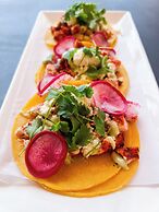 Hilton Santa Barbara Beachfront Resort