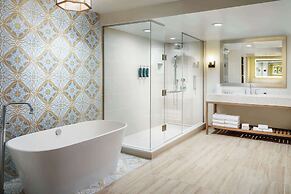 Hilton Santa Barbara Beachfront Resort