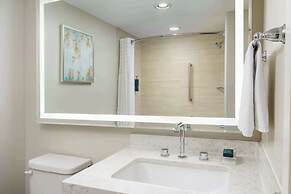 Hilton Santa Barbara Beachfront Resort