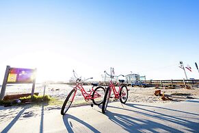 Hilton Santa Barbara Beachfront Resort