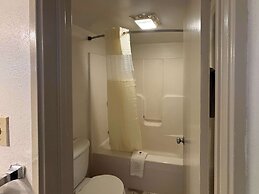 Motel 6 Pocomoke City, MD