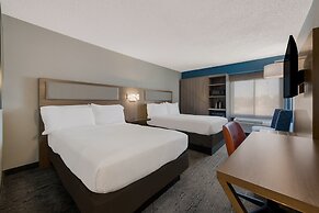 Holiday Inn Express Hampton - Coliseum Central by IHG