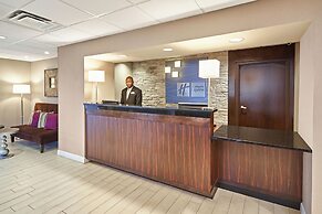 Holiday Inn Express Hampton - Coliseum Central by IHG