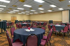 Ramada by Wyndham Bismarck