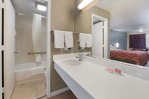 Econo Lodge Thomaston