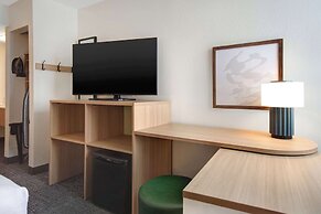 Spark by Hilton Rochester University Area