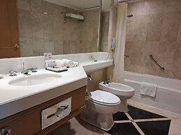 The Heritage Hotel Manila