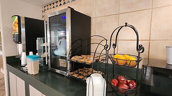 La Quinta Inn by Wyndham Clute Lake Jackson