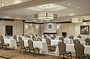 Embassy Suites by Hilton St. Louis Airport