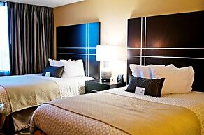 Embassy Suites by Hilton St. Louis Airport