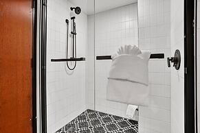 Hotel Indigo Minneapolis Downtown by IHG