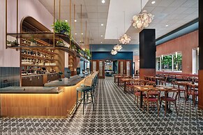 Hotel Indigo Minneapolis Downtown by IHG