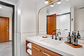 Hotel Indigo Minneapolis Downtown by IHG