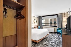 Hotel Indigo Minneapolis Downtown by IHG