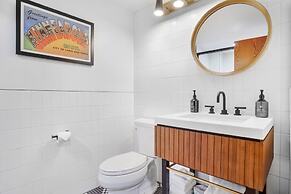 Hotel Indigo Minneapolis Downtown by IHG