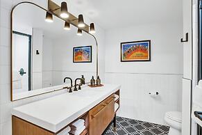 Hotel Indigo Minneapolis Downtown by IHG