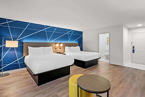 Comfort Inn & Suites Salt Lake City I-80 I-15 Downtown