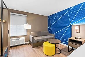 Comfort Inn & Suites Salt Lake City I-80 I-15 Downtown