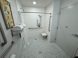 Comfort Inn & Suites Salt Lake City I-80 I-15 Downtown