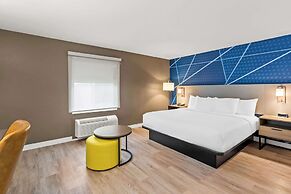 Comfort Inn & Suites Salt Lake City I-80 I-15 Downtown