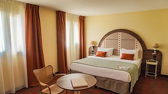 Mercure Arles Centre Arenes