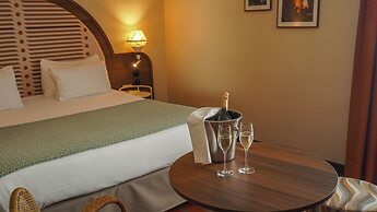 Mercure Arles Centre Arenes