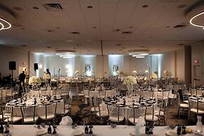 Delta Hotels by Marriott Utica