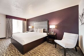 Clarion Inn & Suites Across From Universal Orlando Resort