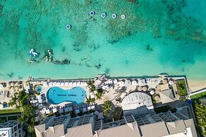 Grand Cayman Marriott Resort