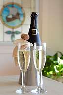 Lamie's Inn and The Old Salt Restaurant