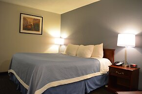 Days Inn by Wyndham West Des Moines