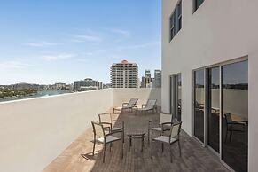 Hilton Cabana Miami Beach Resort