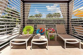 Hilton Cabana Miami Beach Resort