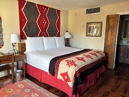 Inn of the Governors