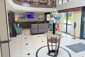 AmericInn by Wyndham Grand Rapids Airport North