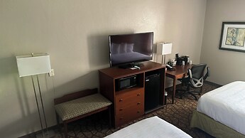 AmericInn by Wyndham Grand Rapids Airport North