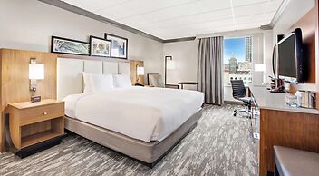 DoubleTree by Hilton New Orleans