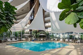 DoubleTree by Hilton Rochester