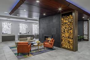 DoubleTree by Hilton Rochester