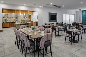 DoubleTree by Hilton Rochester