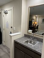 Clayton Plaza Hotel & Extended Stay