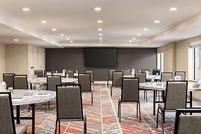 DoubleTree by Hilton Columbus Dublin