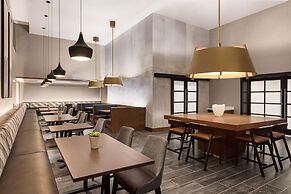 DoubleTree by Hilton Columbus Dublin