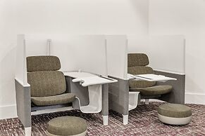 Crowne Plaza Orlando - Lake Buena Vista  by IHG