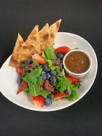 Crowne Plaza Orlando - Lake Buena Vista  by IHG