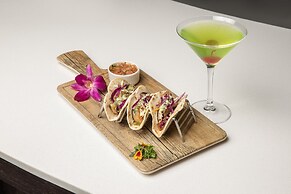 Crowne Plaza Orlando - Lake Buena Vista  by IHG