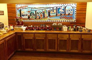 The Redwood Riverwalk, A Boutique Hotel