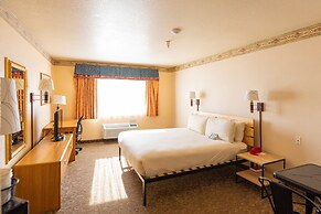 The Redwood Riverwalk, A Boutique Hotel