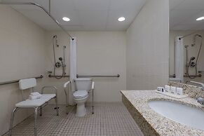 Holiday Inn Des Moines-Airport/Conf Center by IHG
